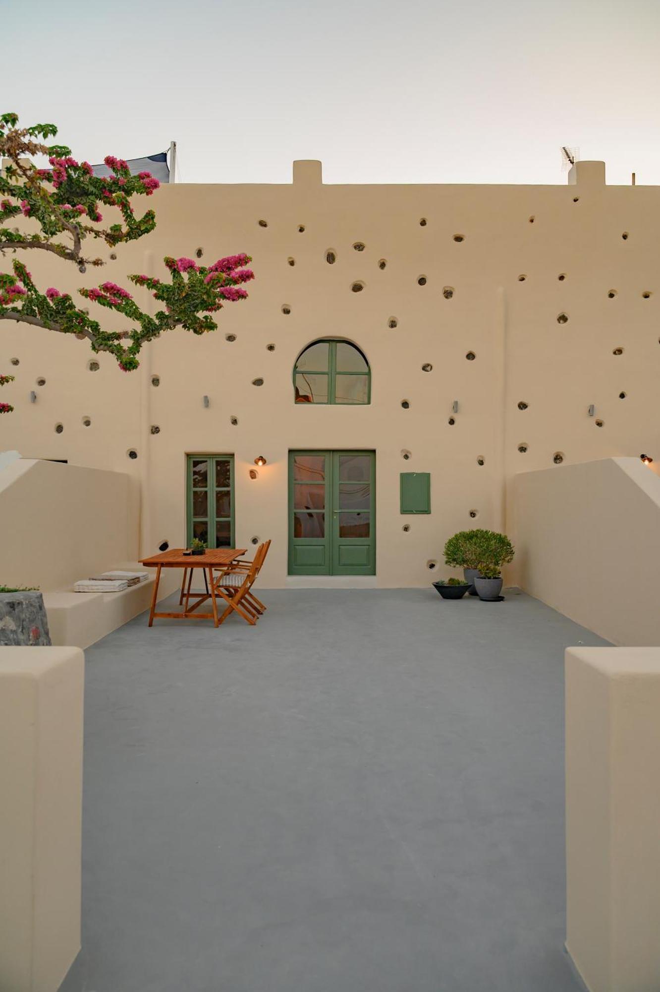 מגלוחורי Elements Cave Suites מראה חיצוני תמונה